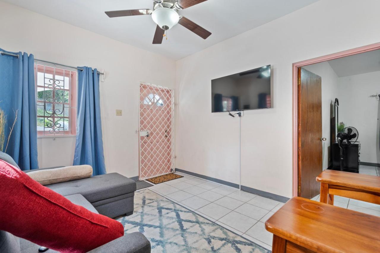 Shaw Park Gem Apt 12D Очо-Риос Экстерьер фото